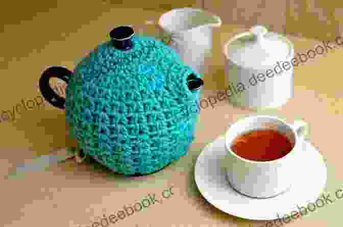 A Tea Cozy On A Teapot My First Dutch Things Around Me At Home Picture With English Translations: Bilingual Early Learning Easy Teaching Dutch For Kids (Teach Dutch Words For Children 15) (Dutch Edition)